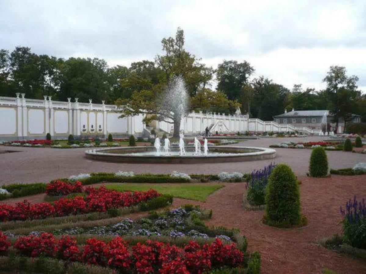 Villa Kadriorg Hostel タリン エクステリア 写真